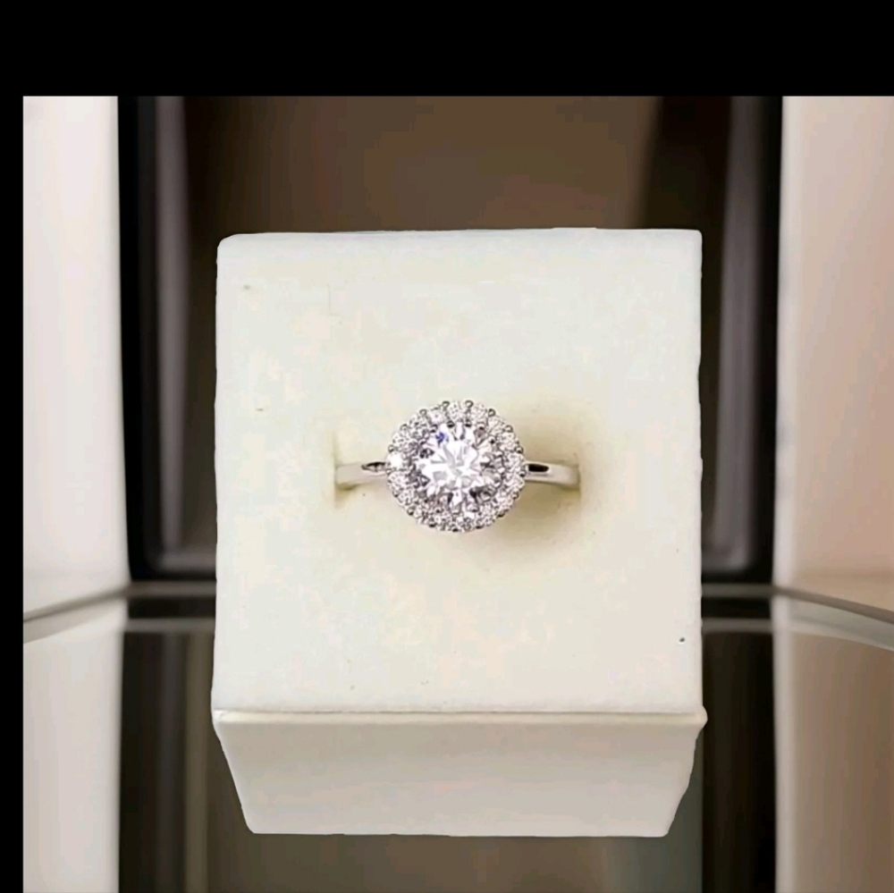 NEW ❤️Moissanite 1.53 CTW 925 Sterling Ring  Size 7 💎W/GRA card. *Retail $486.9